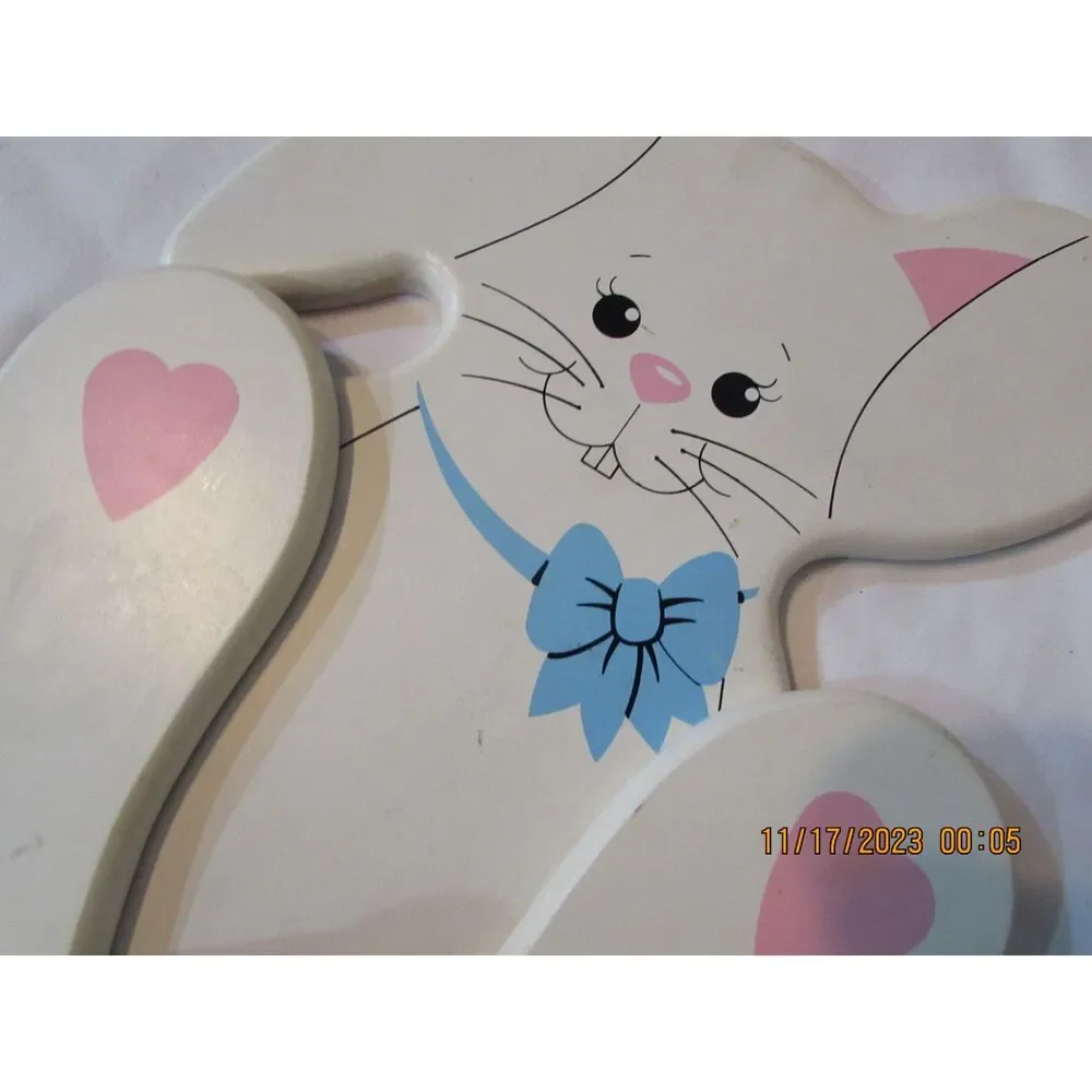 Vintage Woodenworks bunny rabbit wall plaque nursery Taiwan Century Originals